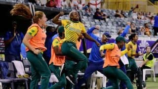 SAw vs ENGw: द.अफीका ने पहली बार टी20 महिला विश्‍व कप में दी इंग्‍लैंड को मात